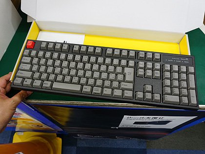 macOS風配列に変更できるメカニカルキーボード「MaestroFL」が登場、計