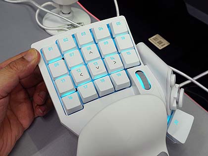 キーの深度を感知するRazer製左手キーボード「TARTARUS PRO」が発売