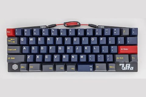 ハッピーな配列”の分離型キーボード自作キットに新作、「7sPro」が発売