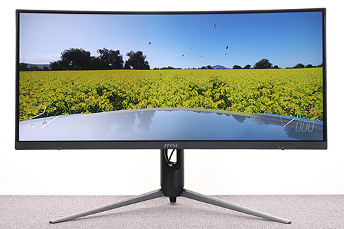 フライトシムもレースもバッチリ！200Hzの曲面ウルトラワイド液晶「MSI