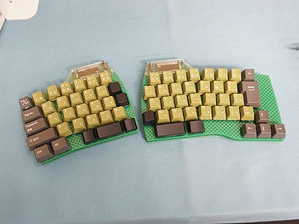 Alice配列の分離キーボード自作キット「Rabbit Capture Plan」 - AKIBA