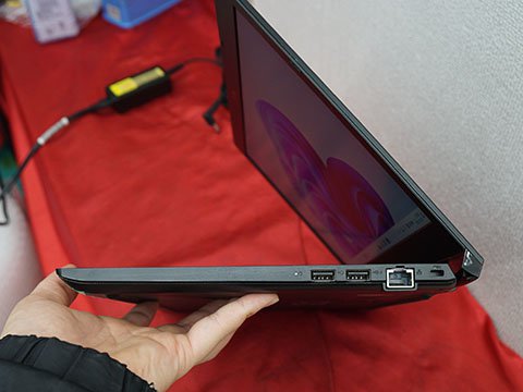 Core i5-8250Uやメモリ16GB搭載の13.3型ノート「dynabook S73/DP」が