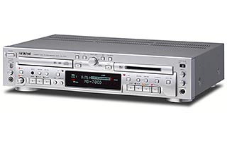 ティアック、4倍速録音MDデッキとCD搭載の「MD-70CD」 - AV Watch