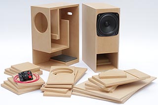 小寺信良の週刊 Electric Zooma!】第719回:雑誌付録を超えた音! バック