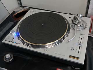 Technicsターンテーブル復活。「SL-1200GAE」を6月発売。33万円 - AV Watch