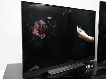 東芝、重低音バズーカスピーカー搭載4K REGZA「BZ710X」。49型25万円