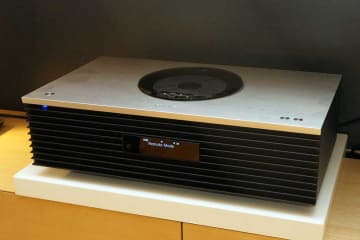 Technics初のオールインワンオーディオ「OTTAVA f SC-C70」。10万円