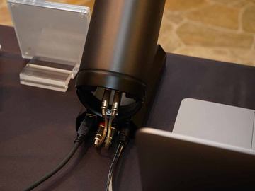 VECLOS、真空エンクロージャーのUSB DAC/アクティブスピーカー