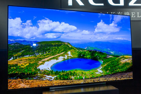 プロ仕様”の4K有機ELレグザ「X930」。全録と業界最多7系統HDMI - AV Watch