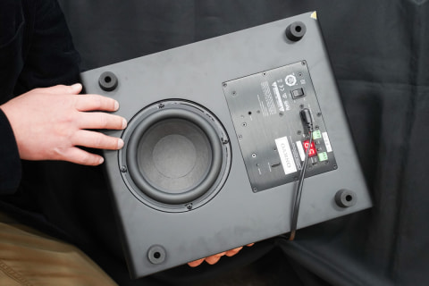 レビュー】“全スピーカーワイヤレス接続”の5.1chシステムをオンキヨー