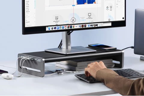 小寺信良の週刊 Electric Zooma!】机の上の救世主!? 12-in-1モニター