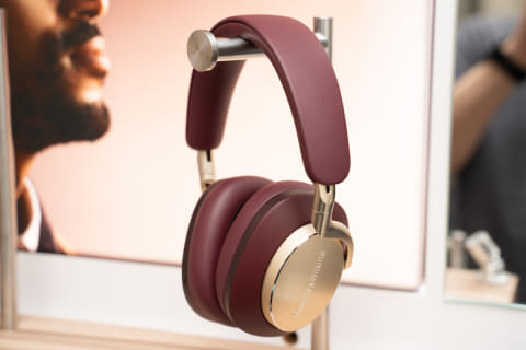 B&Wの最上位NCヘッドフォン「Px8」に、新色ロイヤルバーガンディ - AV