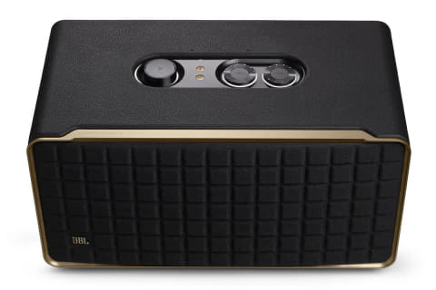 JBL、レトロデザインでDolby Atmos Music対応Wi-Fiスピーカー
