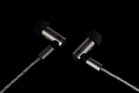 final、トーンチャンバーシステム採用の新BAイヤフォン「S5000/4000