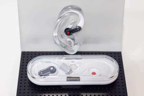 Nothing、初の“ながら聴き”完全ワイヤレス。24800円 - AV Watch