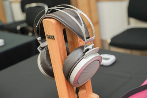 STAXから静電型最新モデル「SR-007S」、スロベニアから大型プラナー