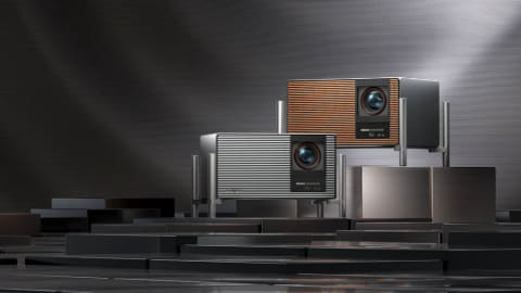 XGIMIからプロ仕様の4Kスマートプロジェクタ「TITAN Noir Max」 - AV Watch