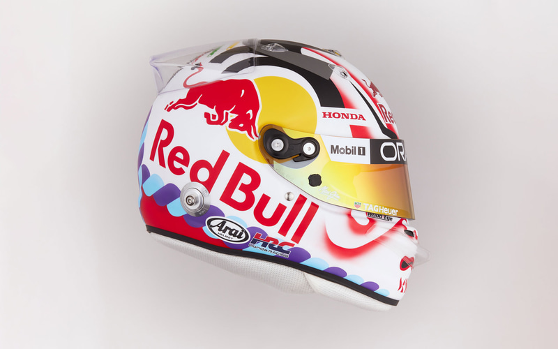 レッドブル・レーシング角田裕毅選手のF1日本グランプリ限定ヘルメット