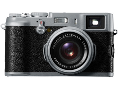 富士フイルム、APS-Cセンサー搭載の「FinePix X100」を国内発表