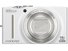 ニコン、広角25mmからの14倍ズームデジカメ「COOLPIX S8200