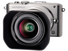 オリンパス、電動ズームの「M.ZUIKO DIGITAL ED 12-50mm 1:3.5-6.3 EZ