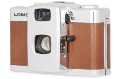 ロモグラフィー、クロム仕上げの限定モデル「LOMO LC-A+ Silver Lake