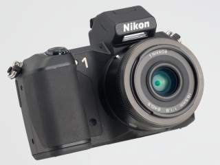 新製品レビュー：Nikon 1 V2 - デジカメ Watch Watch