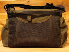 MAGNUMとFILSONのコラボカメラバッグ - デジカメ Watch Watch