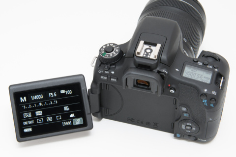 新製品レビュー：キヤノンEOS 8000D（外観・機能編） - デジカメ Watch