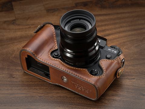 FUJIFILM X-T3専用のハーフケース - デジカメ Watch