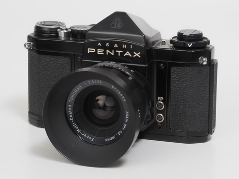 赤城耕一の「アカギカメラ」 第3回：PENTAXの一眼レフ宣言によせて（銀