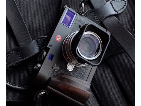 黒檀を使用したライカM10シリーズ/Q2用のウッドグリップ - デジカメ Watch
