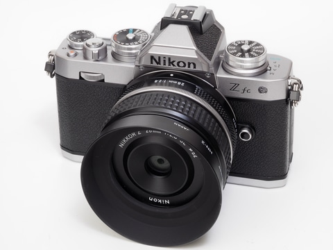 赤城耕一の「アカギカメラ」 第28回：ニコン Z fcがまだ届かないので