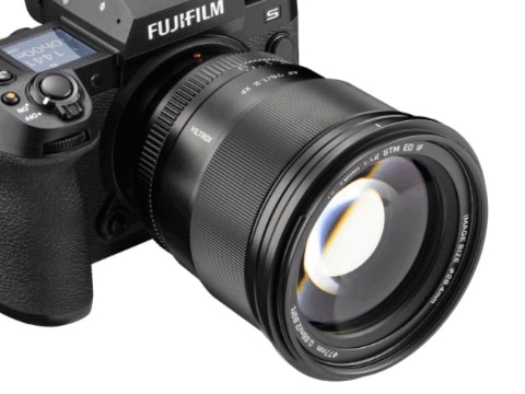 AF対応の中望遠F1.2レンズ「VILTROX AF 75mm F1.2 XF」 - デジカメ Watch