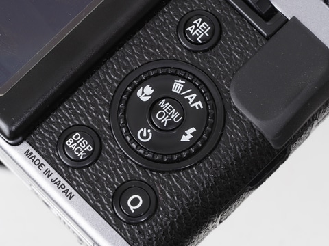 赤城耕一の「アカギカメラ」 第62回：今年もカメラ放蕩宣言！ FUJIFILM