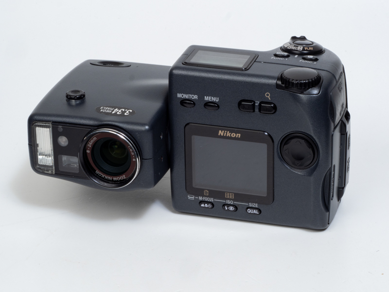 赤城耕一の「アカギカメラ」 116回：25年前のハイエンド機、ニコン