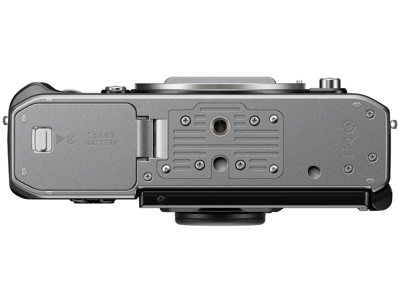 ニコン「Zf」のシルバーモデルが発売。“エクステリア張り替え”にも新色