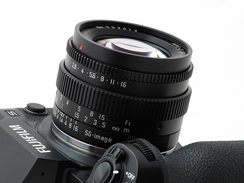 交換レンズレビュー：SG-image 50mm F1.4 - デジカメ Watch