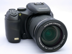 新製品レビュー：富士フイルムFinePix S200EXR - デジカメ Watch Watch