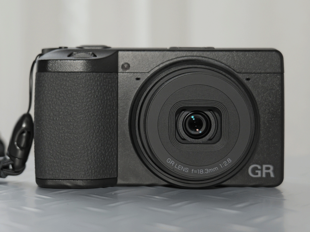 Map Camera10月ランキングは「GR IV」が新品部門トップに - デジカメ Watch