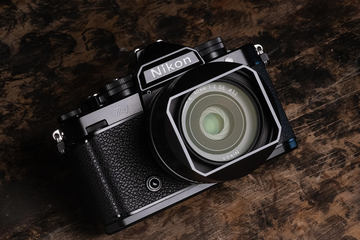 ニコン、小型単焦点Zレンズ「NIKKOR Z 28mm f/2.8（Special Edition