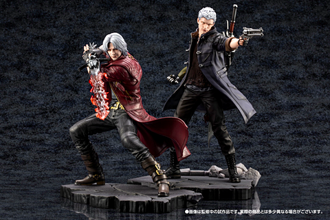 今にもスタイリッシュに動き出しそうな「ネロ」＆「ダンテ