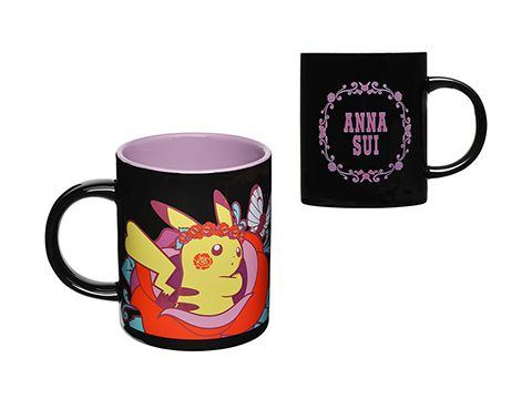 ポケモン」と「ANNA SUI」がコラボ！ 花かんむりをつけて頬をローズに