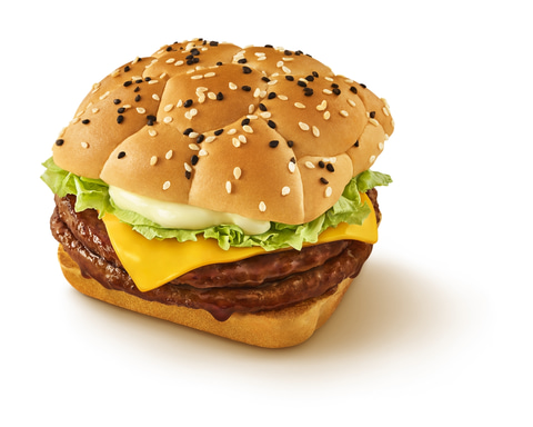 マクド「ゴジラ」“究極”のゴジラバーガー3種が2024年1月5日発売