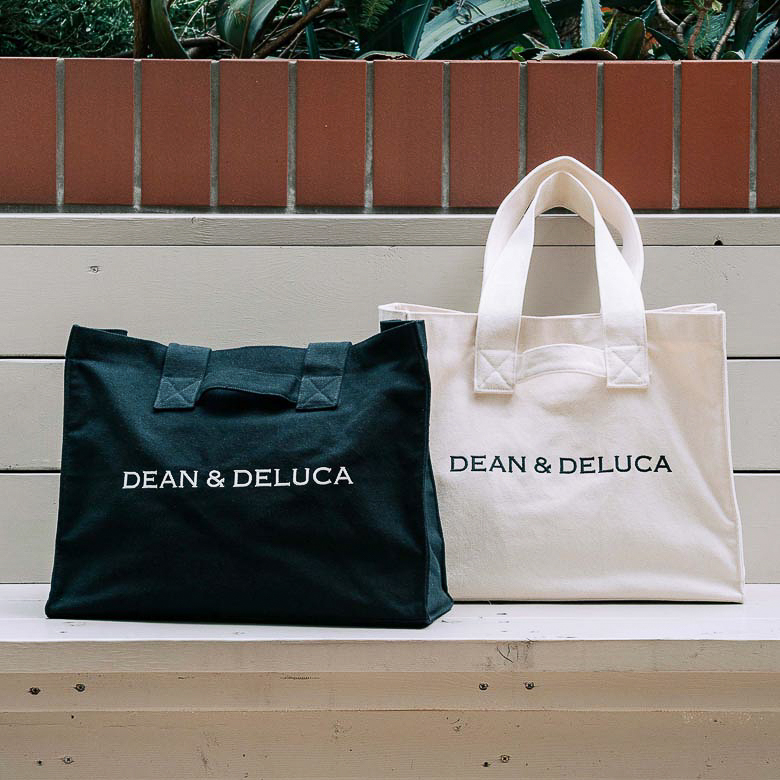 DEAN & DELUCA、大きめトート「ワイングロサリーバッグ」限定発売