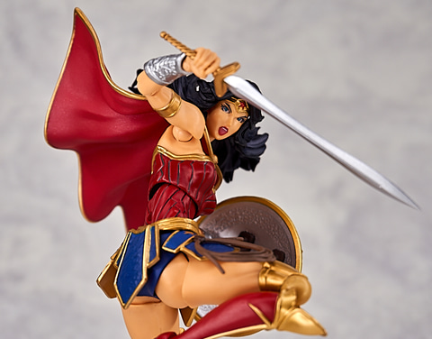 可動ギミックを紹介！ 海洋堂、「アメイジング・ヤマグチ ワンダー