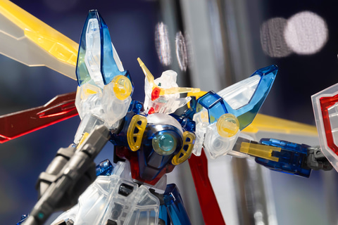 特別企画】【ガンダムベース撮り下ろし】バード形態にも変形可能