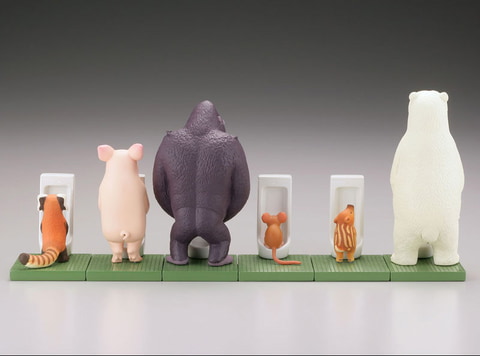 背中で語る動物たちの姿が魅力。「miniQ 佐藤邦雄の動物たち 『つれ