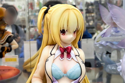 特別企画】【あみあみ展示撮り下ろし】巨大化した七海さんに目がくらむ