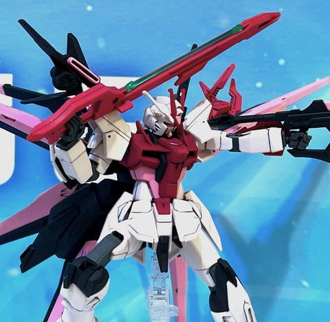 ガンダムビルドメタバース」マスクレディーの「ガンダムパーフェクト